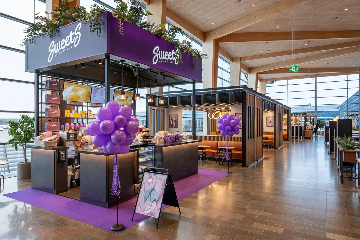 Sweets lila kafé på Arlanda Terminal 5